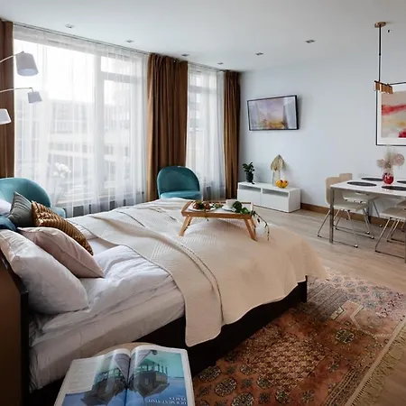 House Riverside Apartment